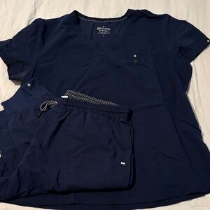 Women’s navy blue scrub set